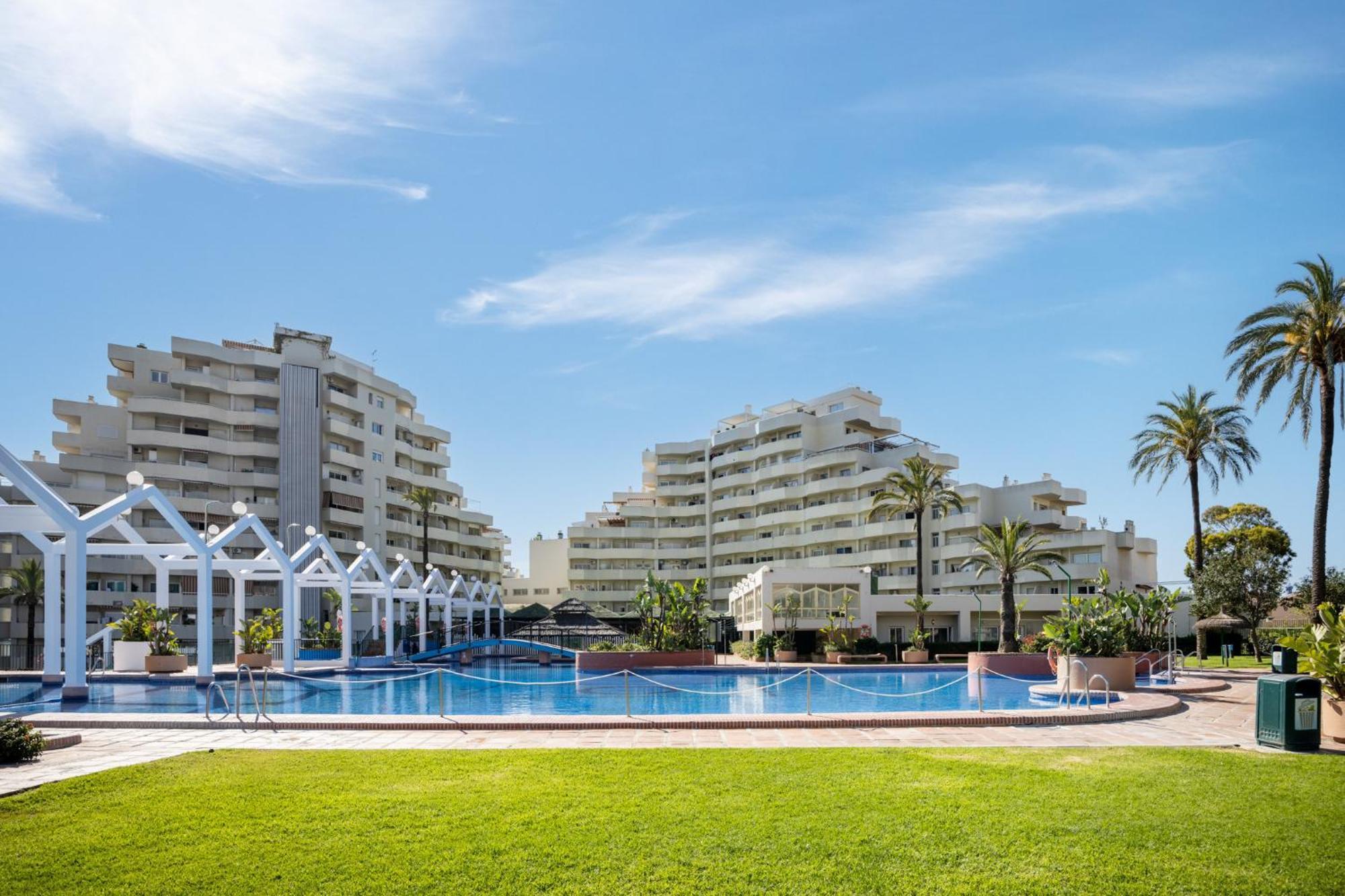 Benalbeach Premium Apartments By Alfresco Stays Benalmádena Εξωτερικό φωτογραφία